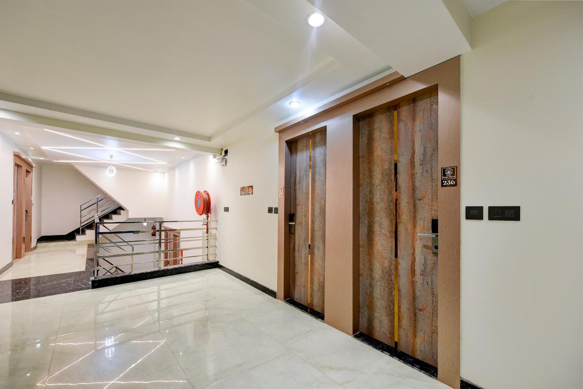 The Pearl Plaza Hotel In City Centre - Near New Delhi Railway Station Dış mekan fotoğraf