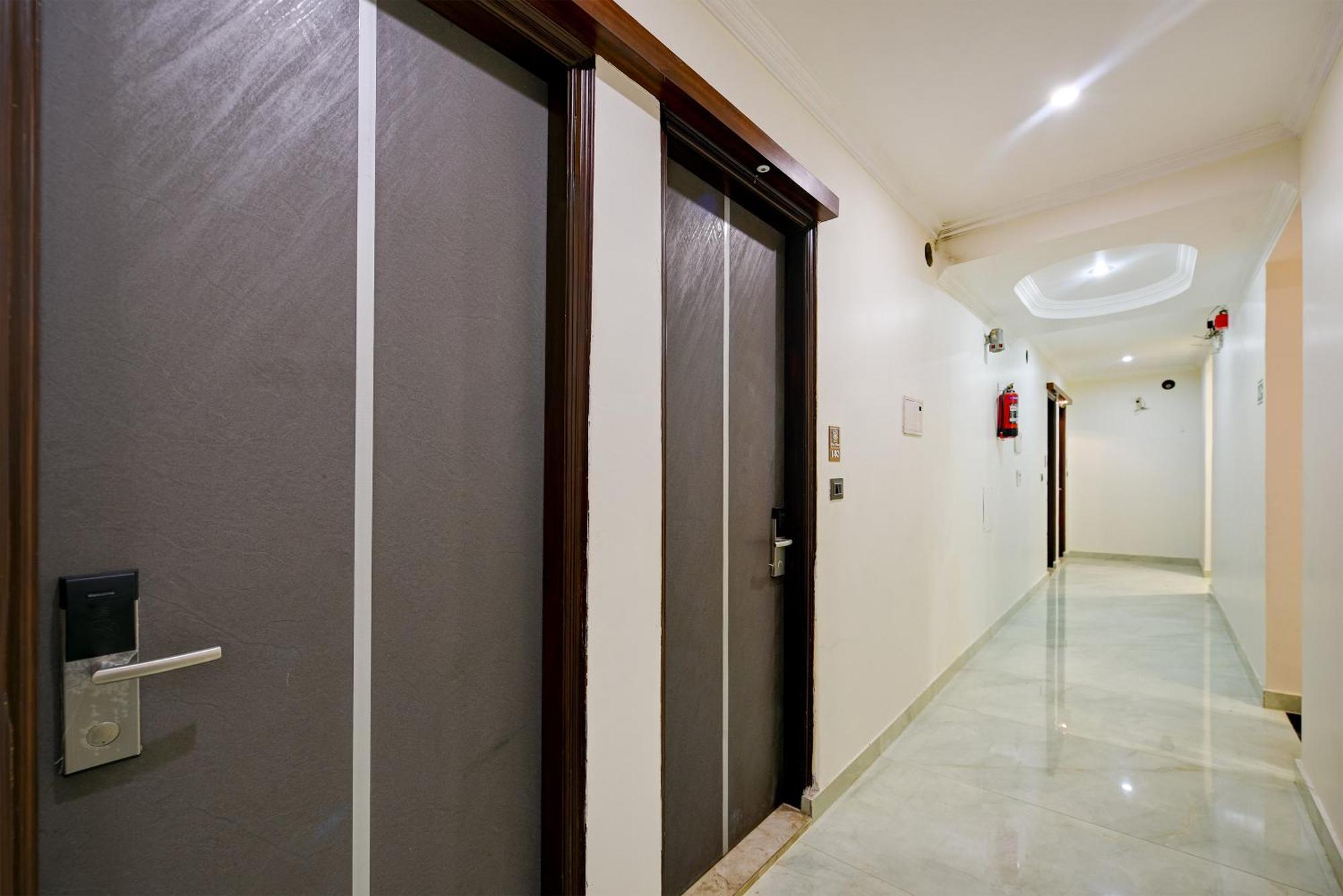 The Pearl Plaza Hotel In City Centre - Near New Delhi Railway Station Dış mekan fotoğraf