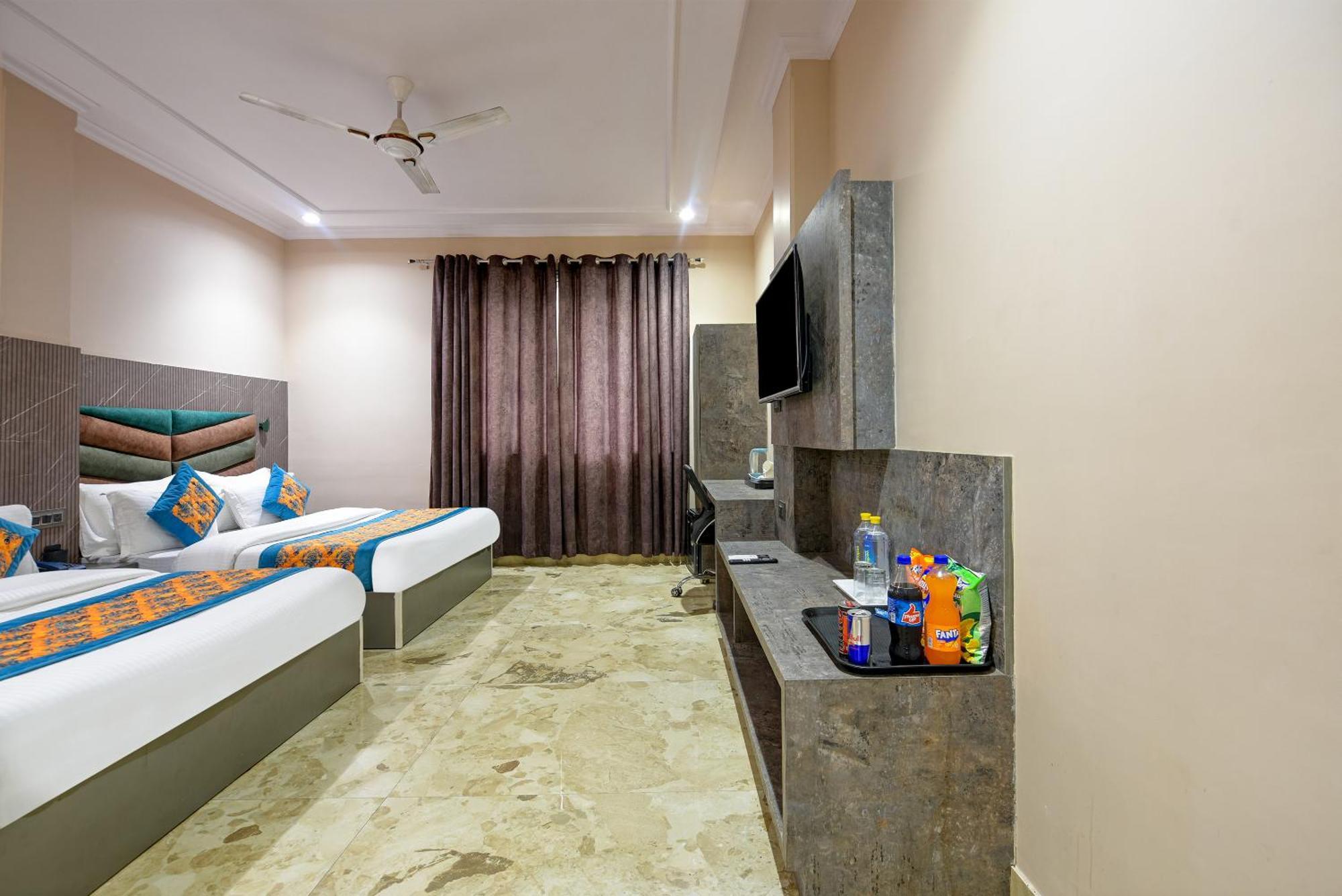 The Pearl Plaza Hotel In City Centre - Near New Delhi Railway Station Dış mekan fotoğraf