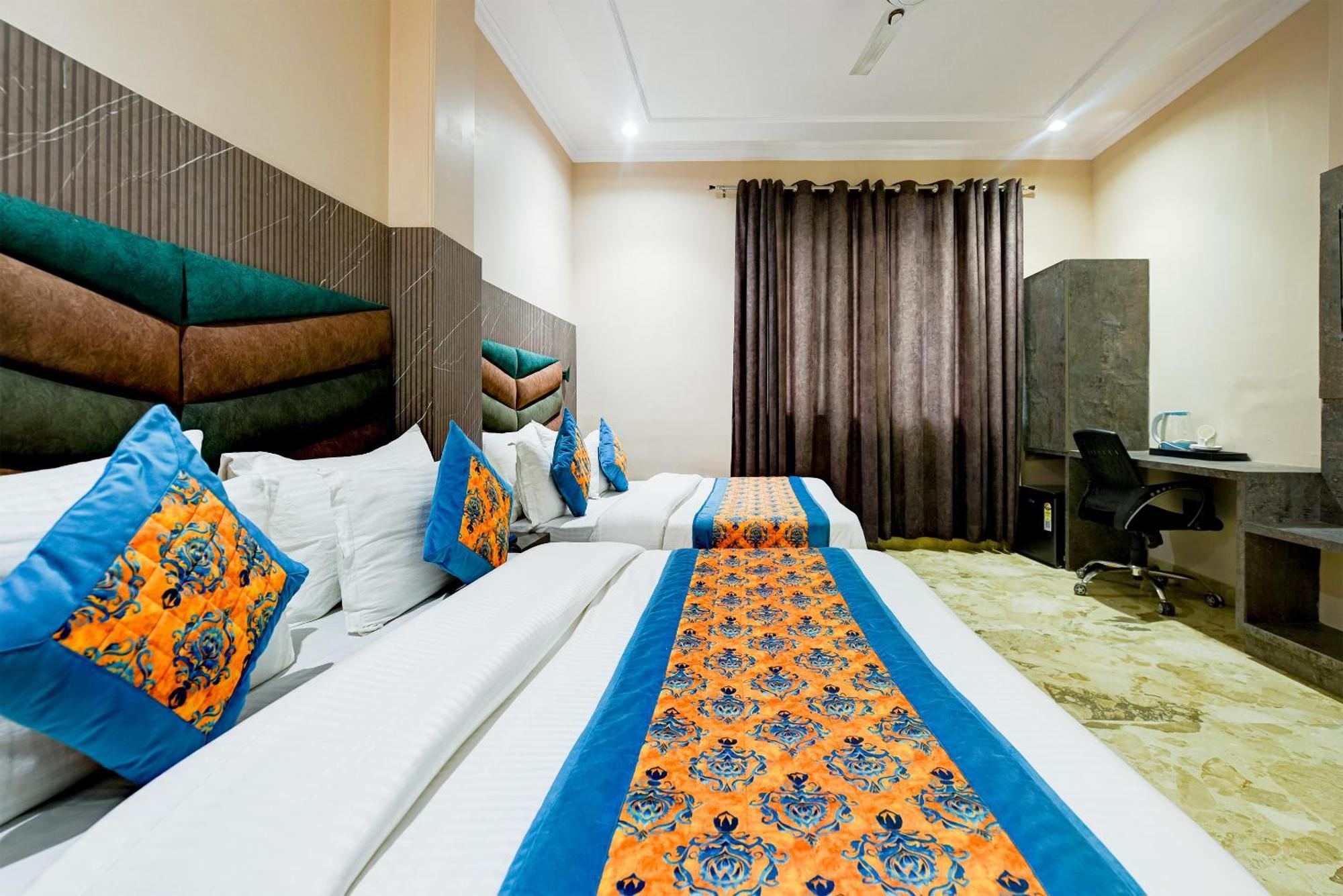 The Pearl Plaza Hotel In City Centre - Near New Delhi Railway Station Dış mekan fotoğraf