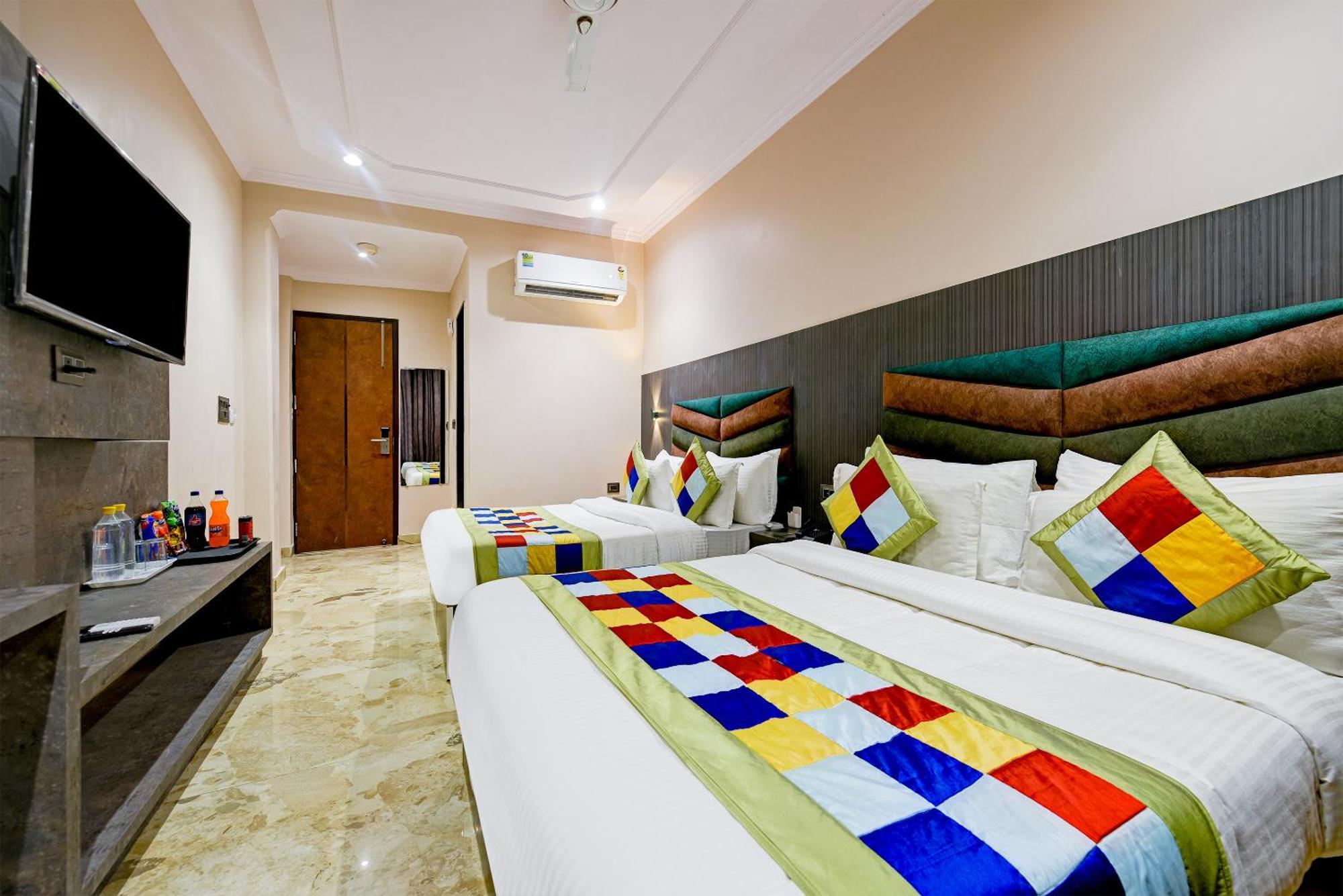 The Pearl Plaza Hotel In City Centre - Near New Delhi Railway Station Dış mekan fotoğraf